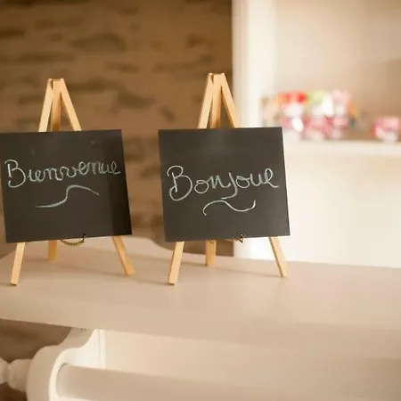 Moulin De Gaubourg Bed and Breakfast 3*